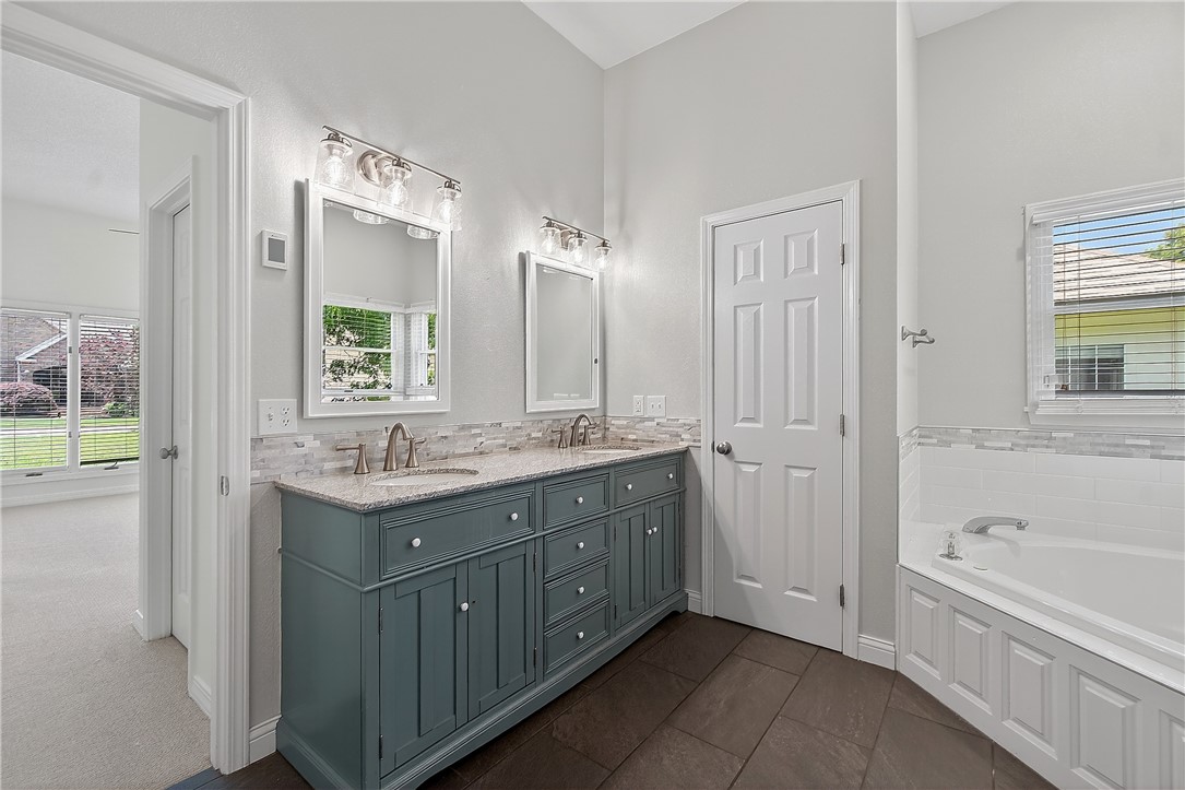 Stonehenge Ph I Bentonville - Residential
