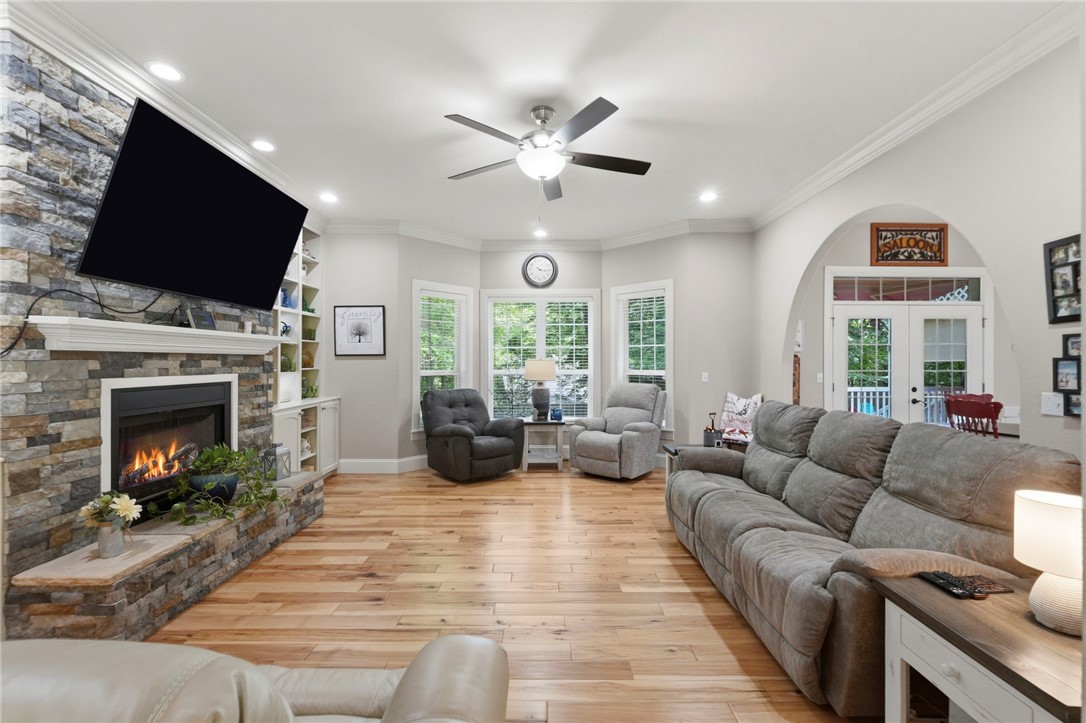 Ridgeway Meadows Ph III - Residential