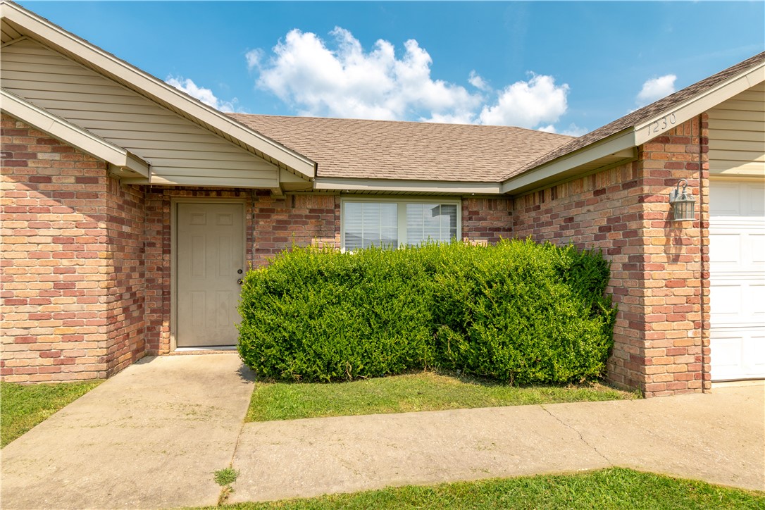 Great Meadows Bethel Heights - Residential Lease