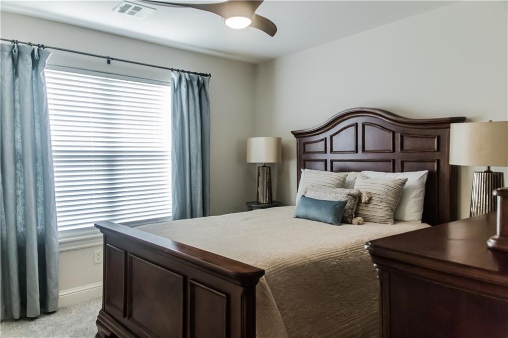 - - Residential Lease