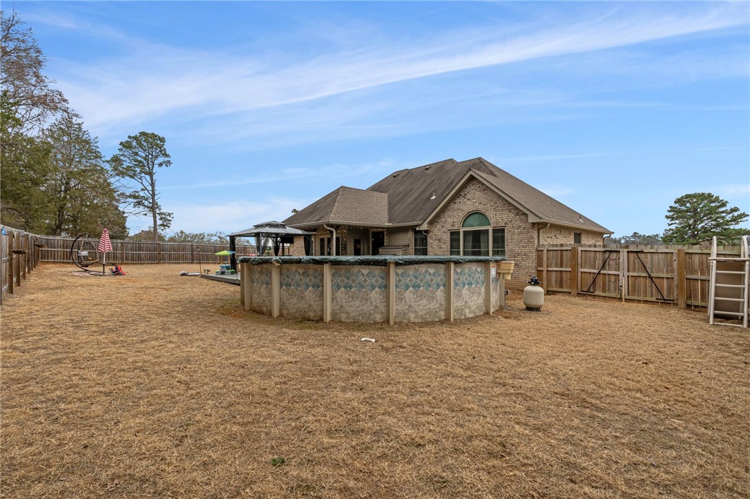 Stone Mountain - Residential
