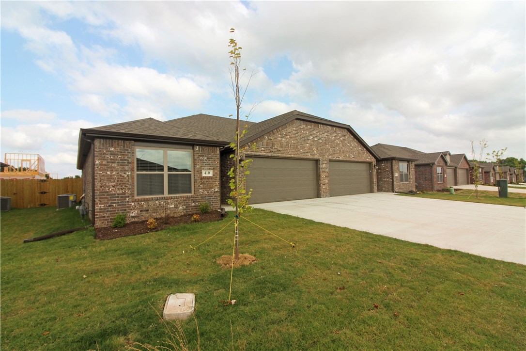 New duplex. Super location & close to schools! Privacy fenced sod yard. Open floor plan, wood tile in main living areas, lots of natural light, 2 in. blinds, ss appliance package.  PLUS THIS UNIT HAS STORM SHELTER/PANIC ROOM, & OR EXTRA SECURED STORAGE.  1 SMALL PET NEGOTIABLE WITH INCREASED DEPOSIT. Rent would be 1295.00 with pet