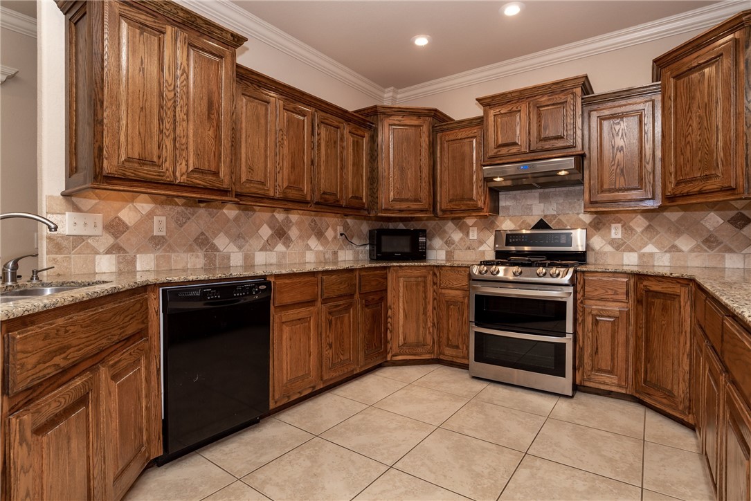 Courtyard 1 Sub Bentonville - Residential Lease