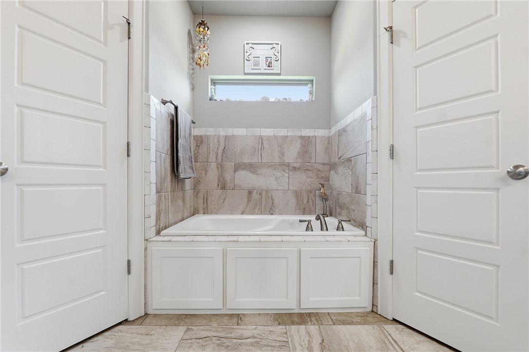 Hazelton Heights Ph 1 Pea Ridge - Residential