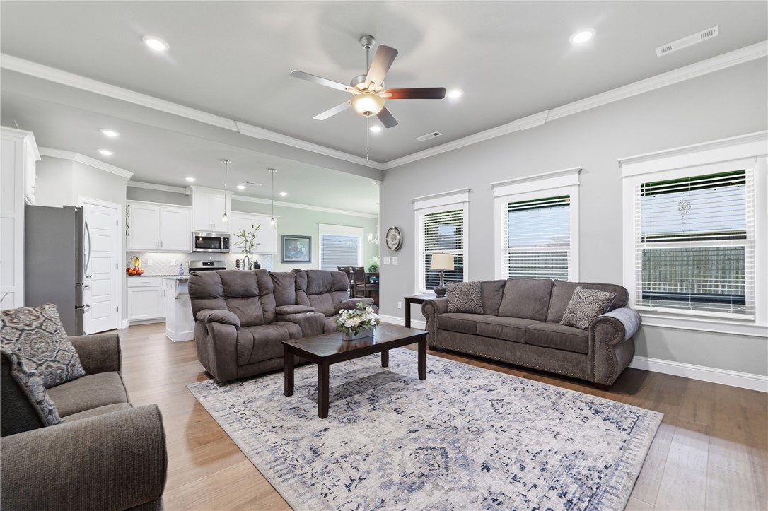 Hazelton Heights Ph 1 Pea Ridge - Residential
