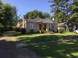 406 & 414 East 5th Street - Nice cottage duplex currently leased for $550 per side.  Excellent condition.  Both units have leases for 4 more months.  Each unit is one bedroom and one full bath.