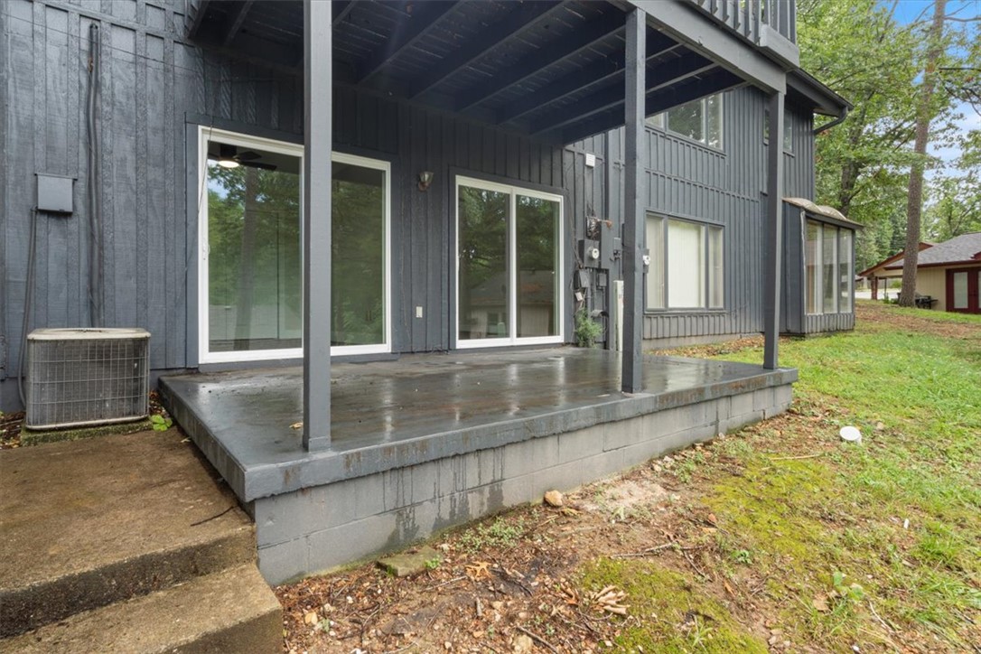Townhouse Tct 2 A/K/A Drake Court Bvv - Residential