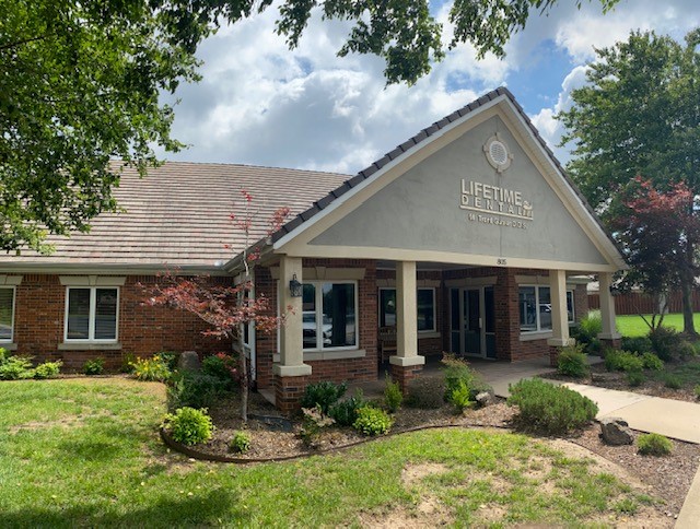 2000 Olive Place Coml Develop - Commercial Lease