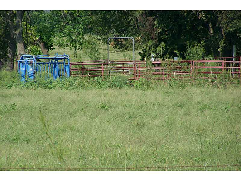 10-15-32 - Farm