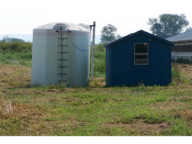 10-15-32 - Farm