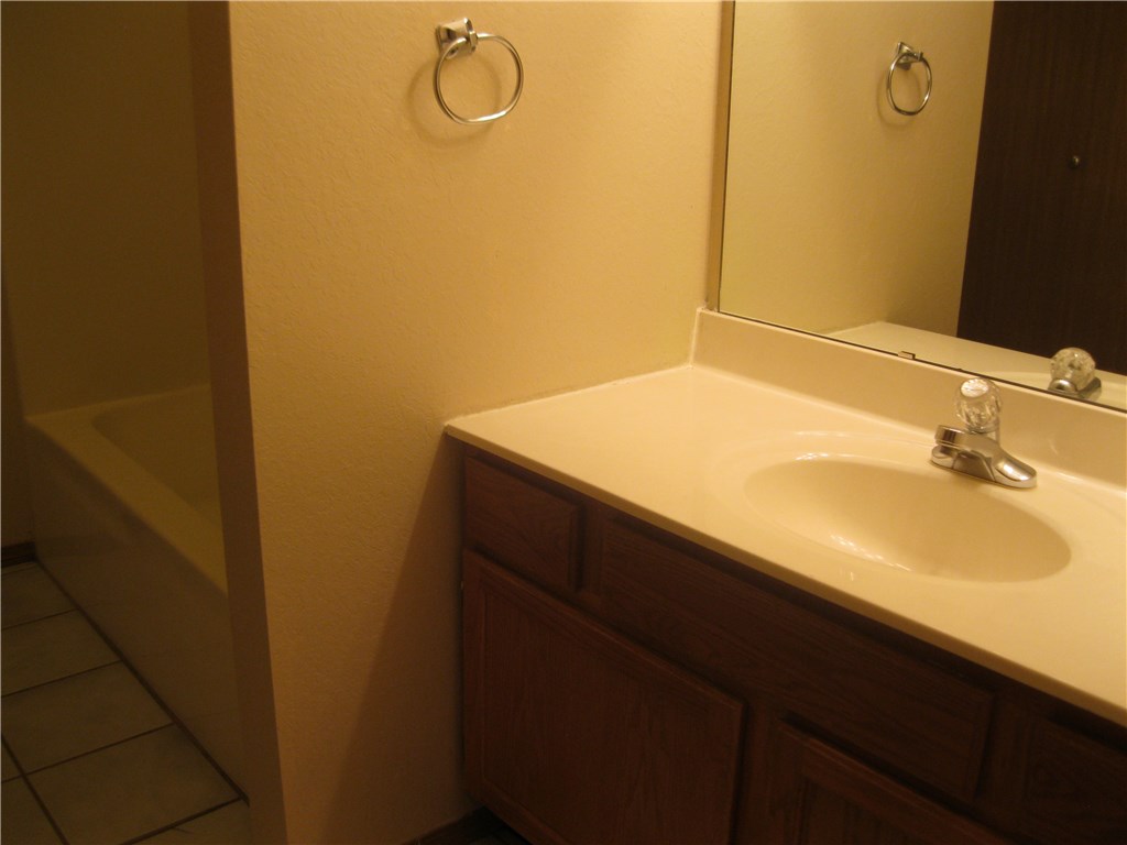 Holly Gardens - Residential Lease