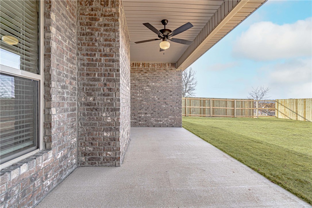 The Villages of Sloanbrooke, Phase 6 - Residential Lease