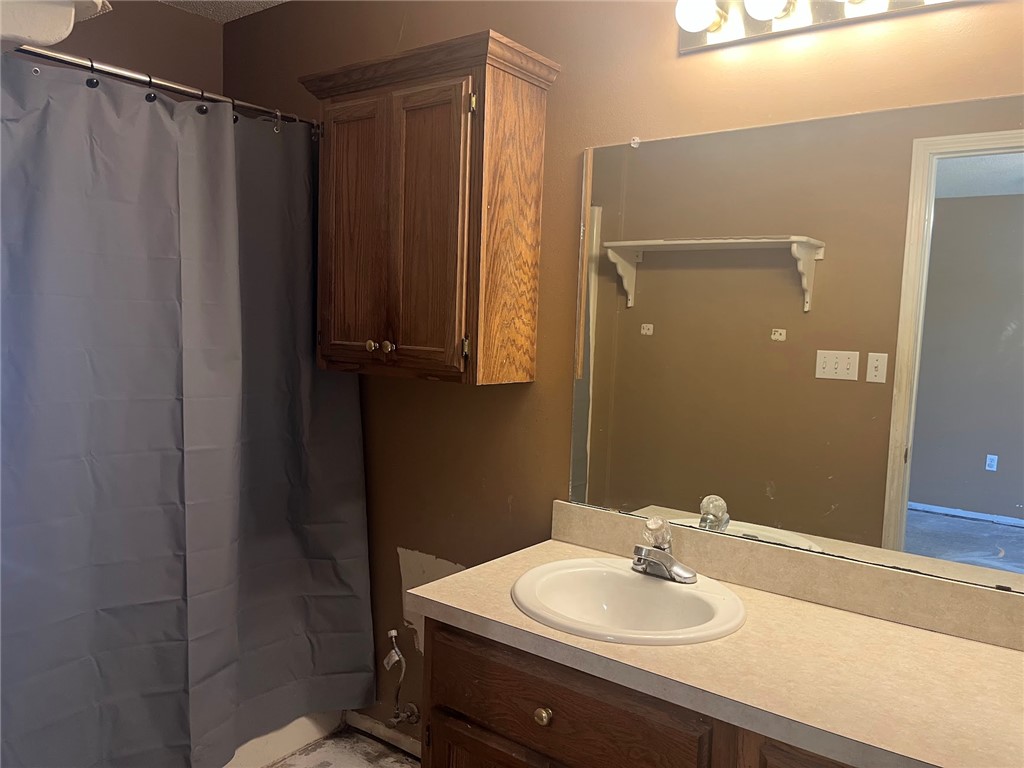 Oak Meadows Sub Div - Residential