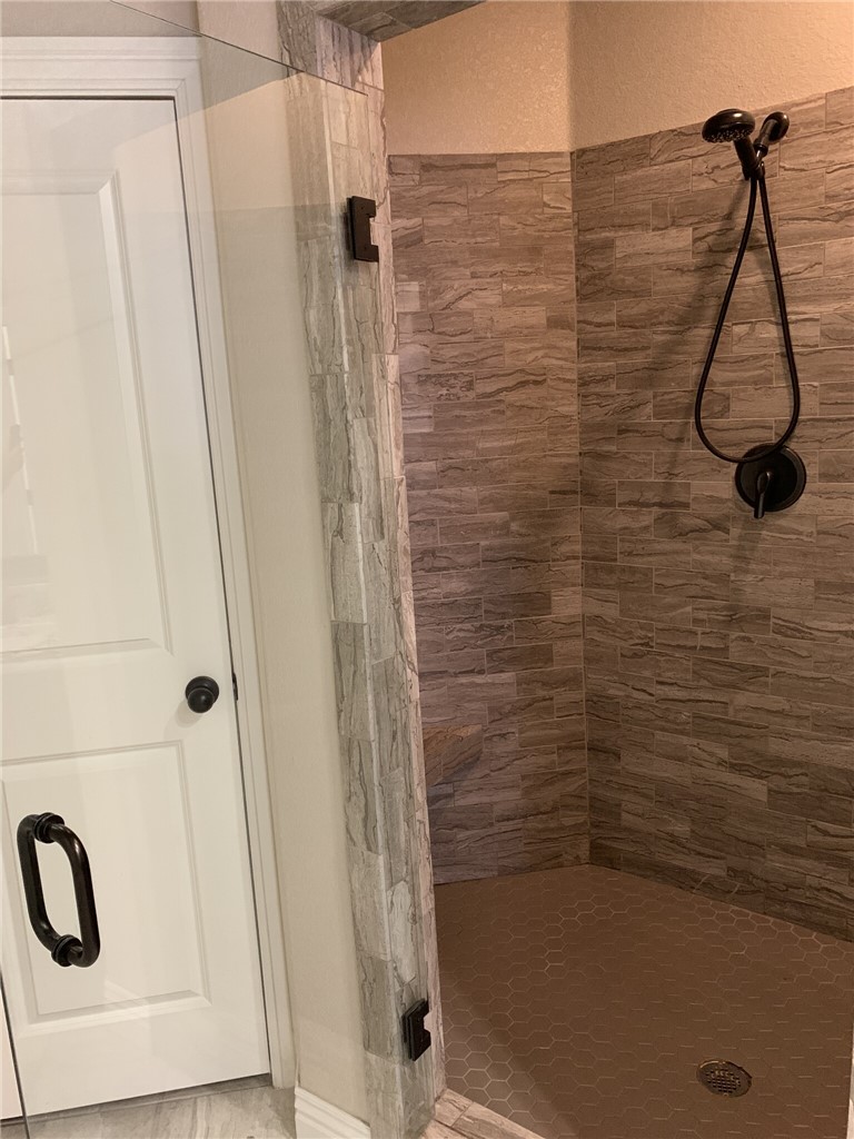Town Homes At Forest Hills - Residential Lease