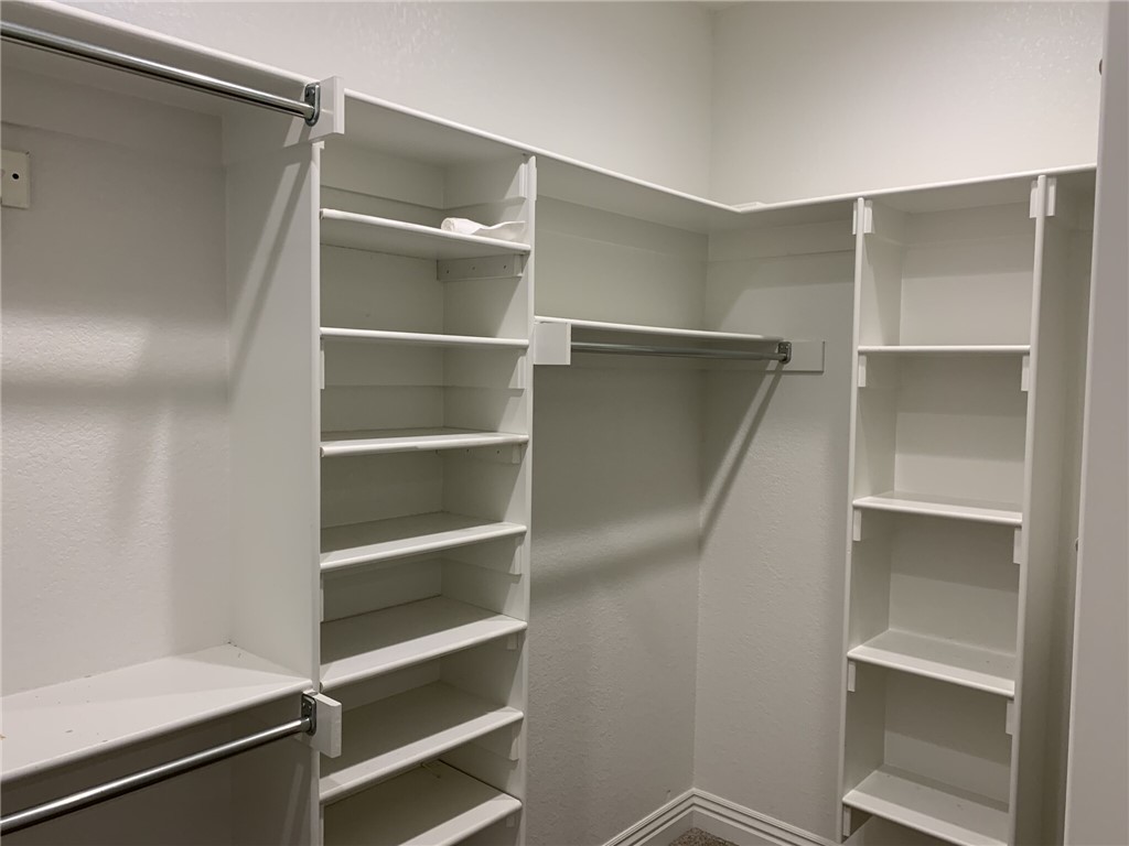 Town Homes At Forest Hills - Residential Lease