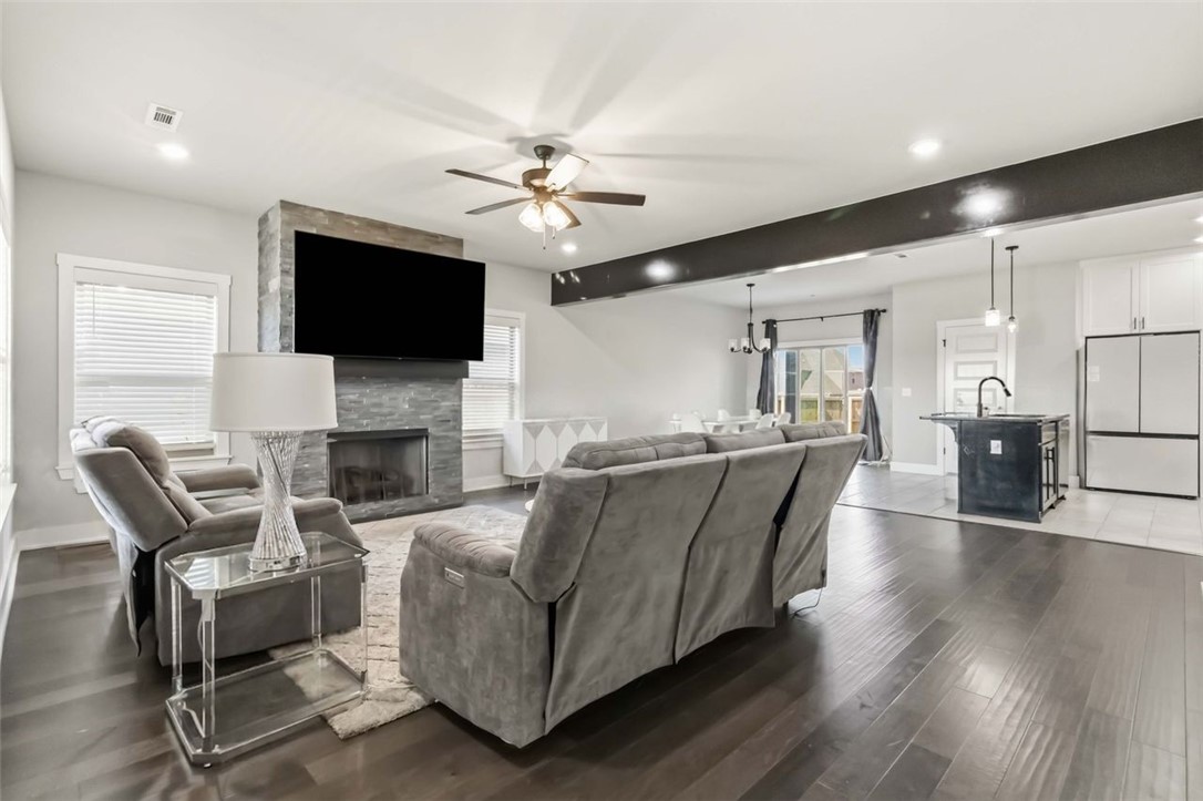 SHIRLEY ESTATES-CENTERTON - Residential