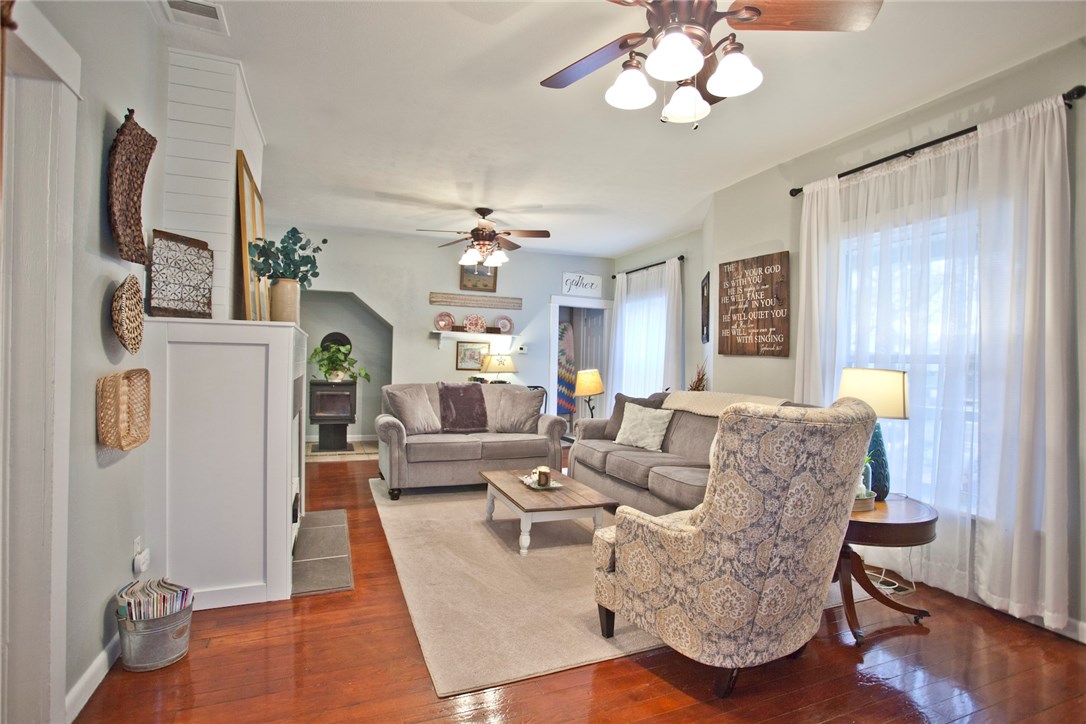 Wm C Tates Add Siloam Spgs - Residential