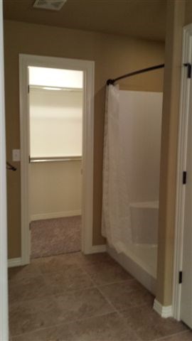 Stoneburrow Add Ph II Bentonville - Residential Lease