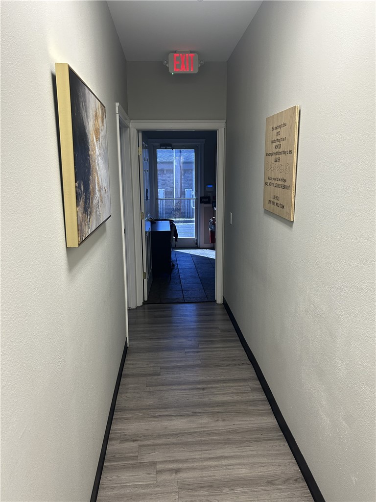 Oak Trace - Commercial Lease