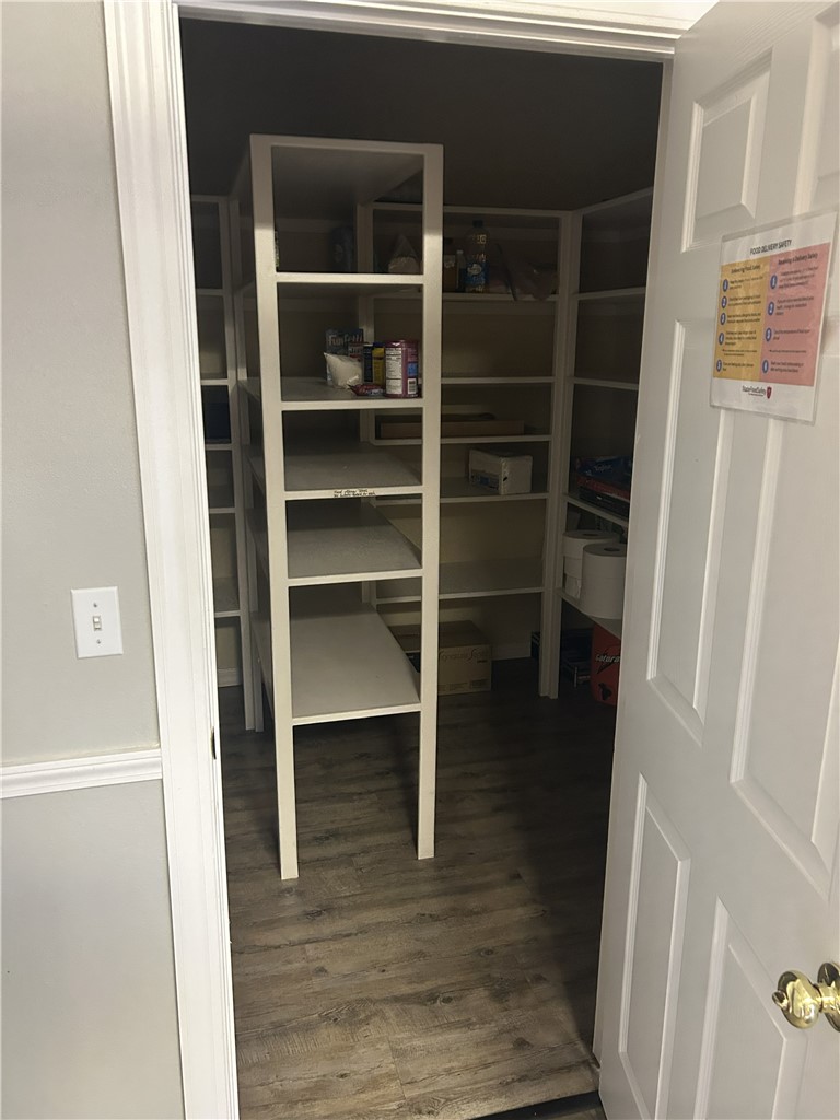 Oak Trace - Commercial Lease