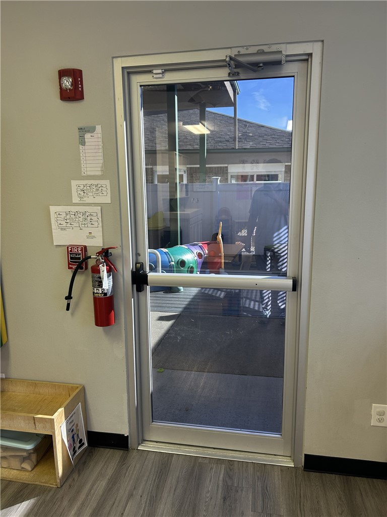 Oak Trace - Commercial Lease