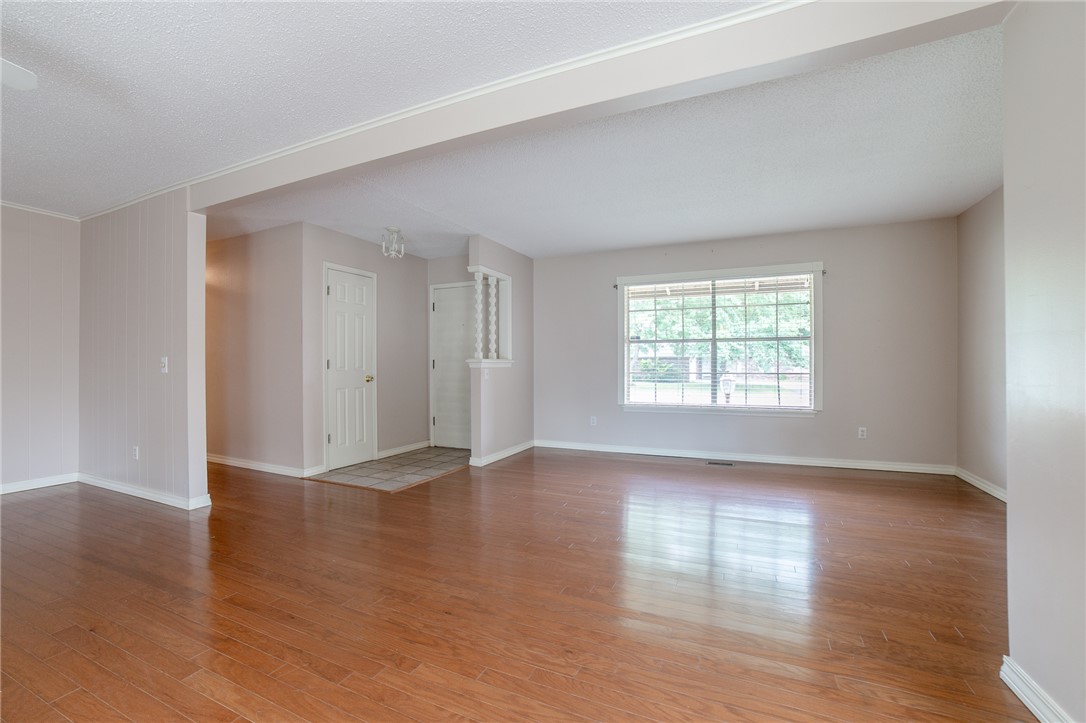 Dandys 2nd - Residential
