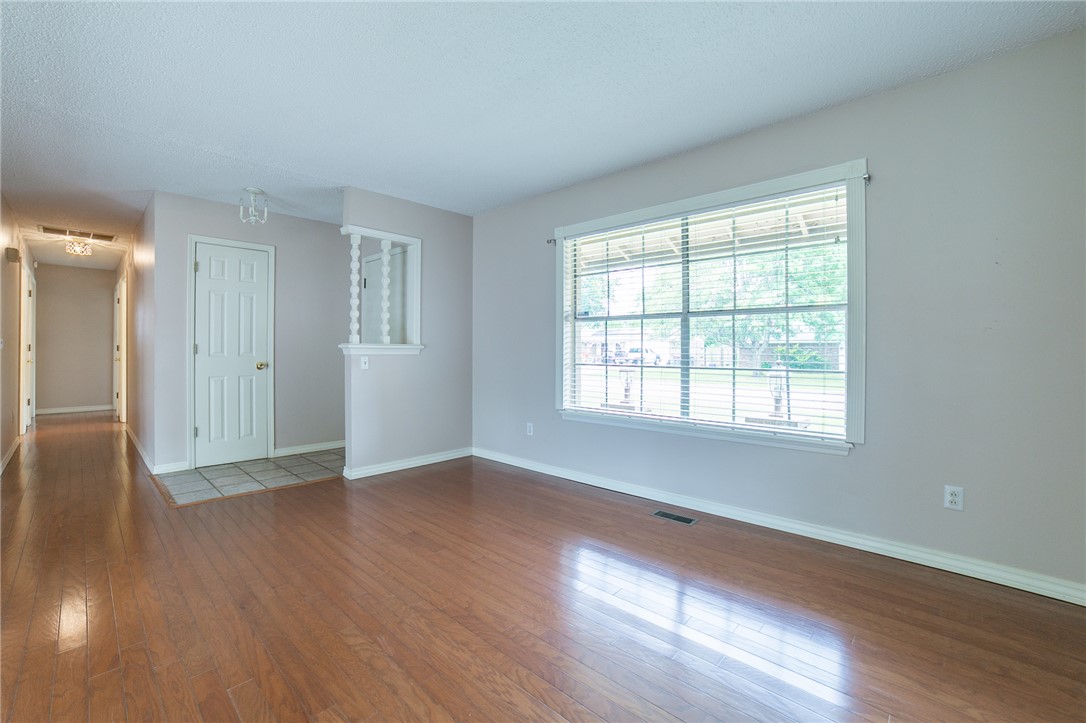Dandys 2nd - Residential