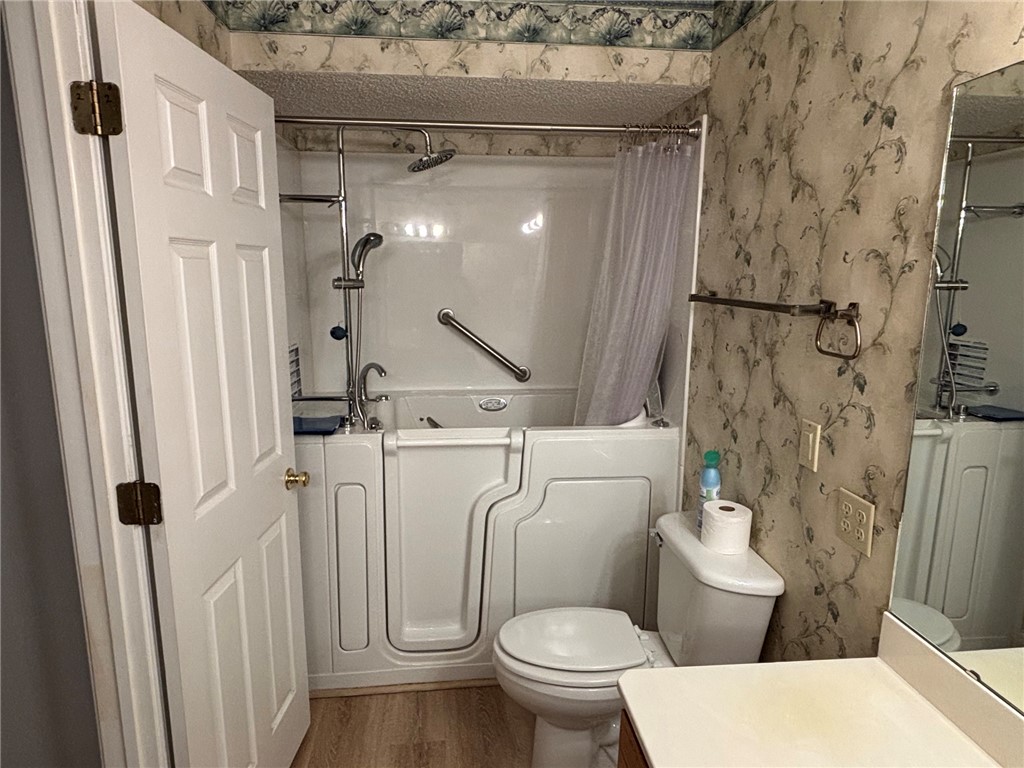 White Oak St Condo Ph IV - Residential