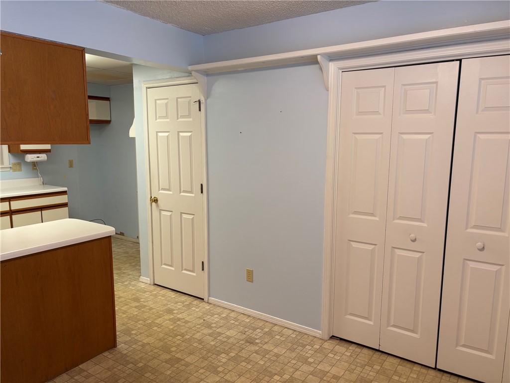White Oak St Condo Ph IV - Residential