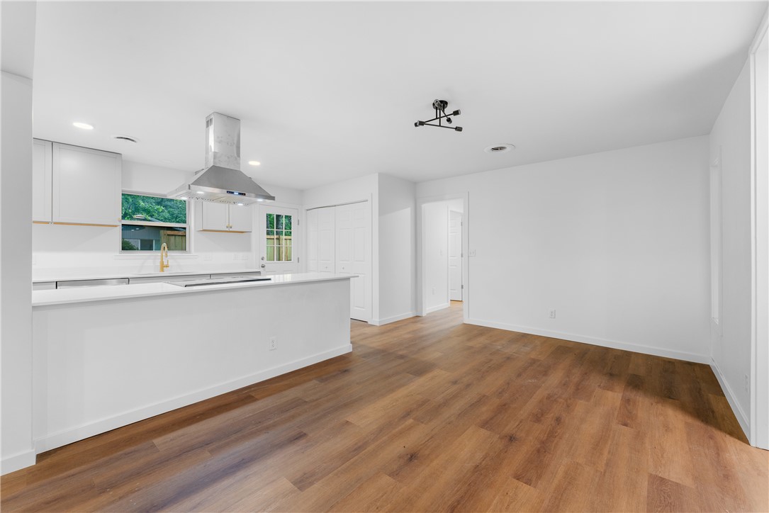 Oaks Manor Sub - Residential