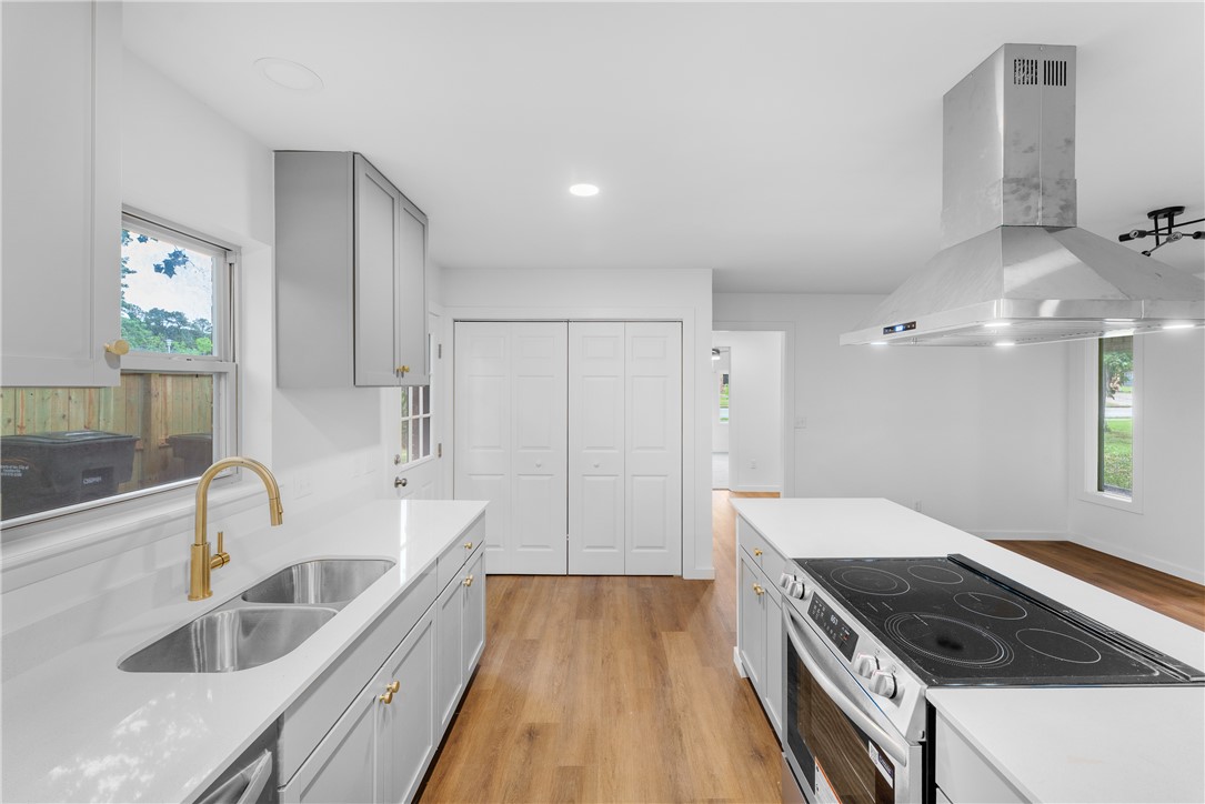 Oaks Manor Sub - Residential