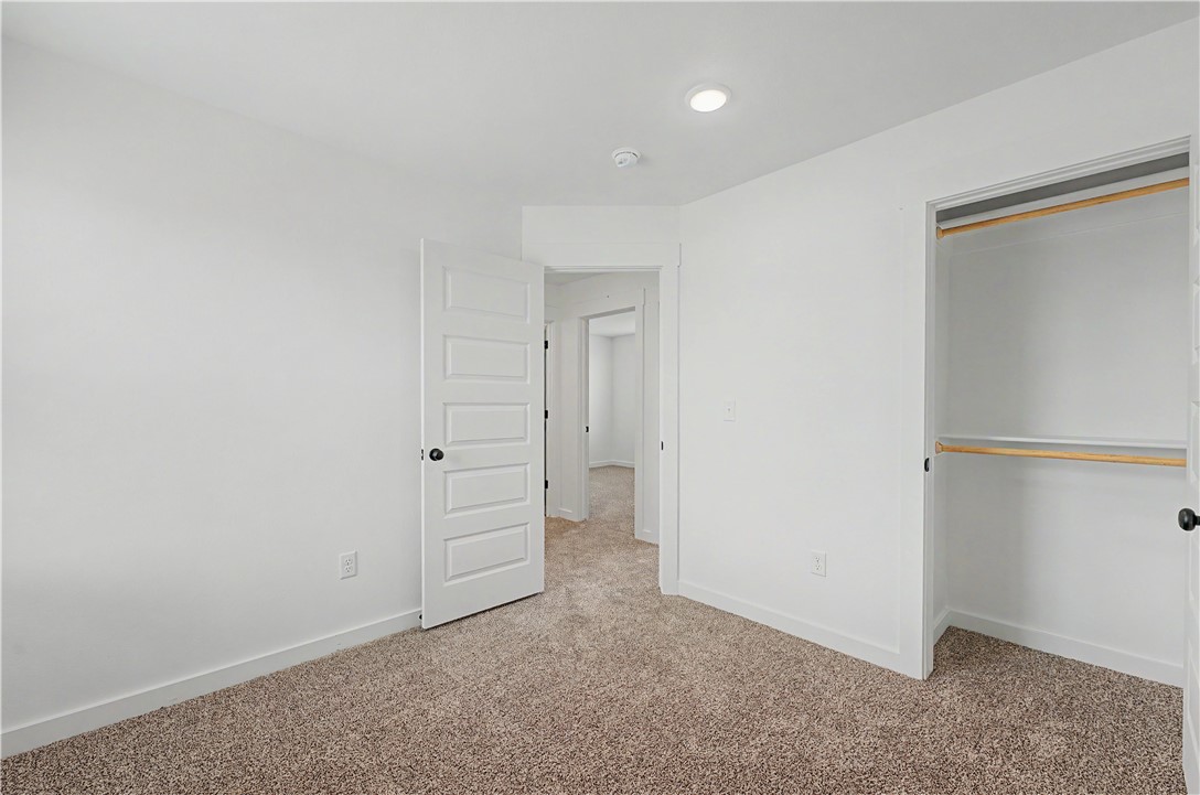 FEATHERSTON WEST SUB PH 1-CENTERTON - Residential