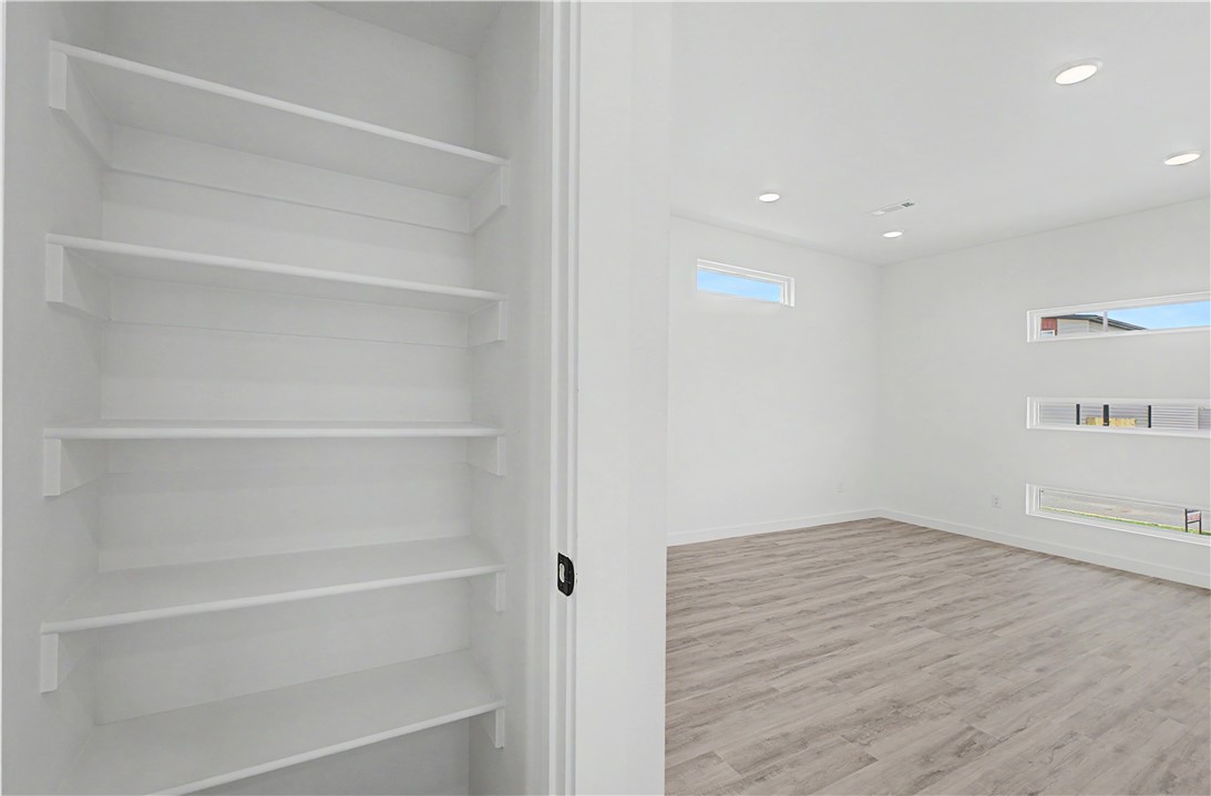 FEATHERSTON WEST SUB PH 1-CENTERTON - Residential