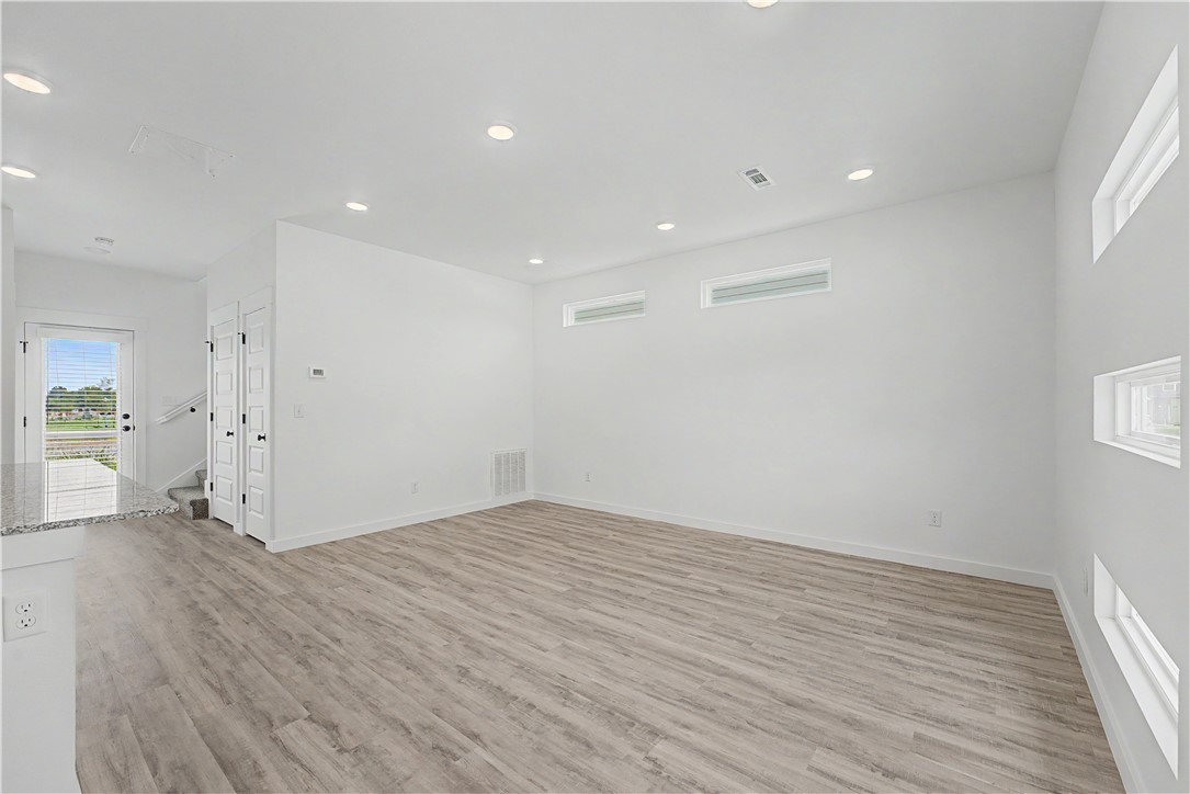 FEATHERSTON WEST SUB PH 1-CENTERTON - Residential