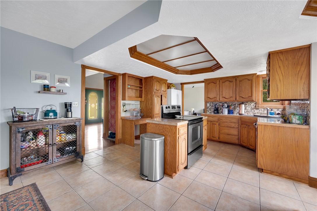 Unit 5 Holiday Island - Residential