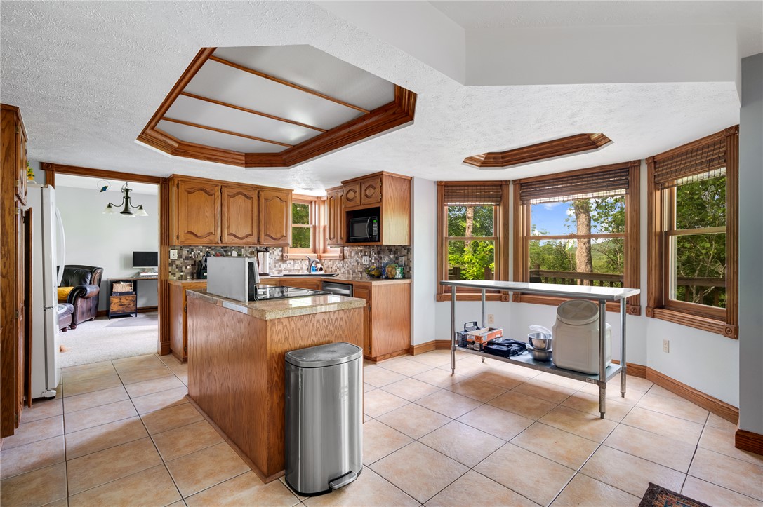 Unit 5 Holiday Island - Residential