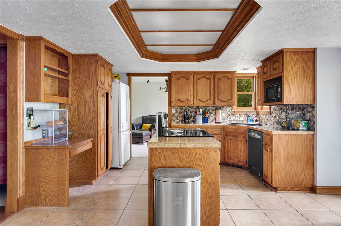 Unit 5 Holiday Island - Residential