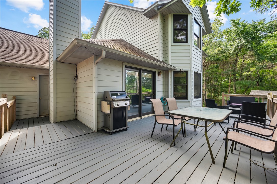 Unit 5 Holiday Island - Residential
