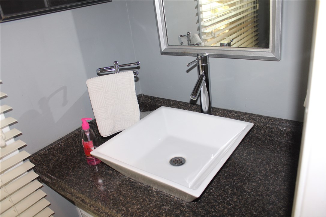 Townhouse Tct 3 A/K/A Drake Court Bvv - Residential