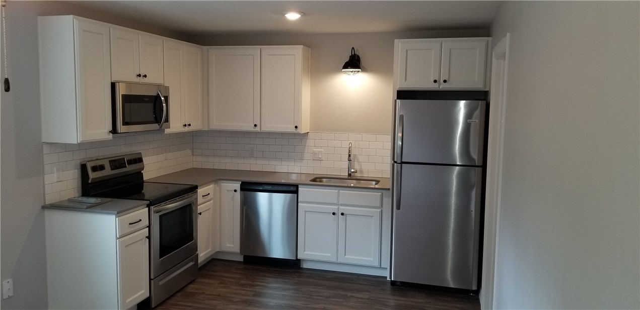 Archais-Bushnell - Residential Lease