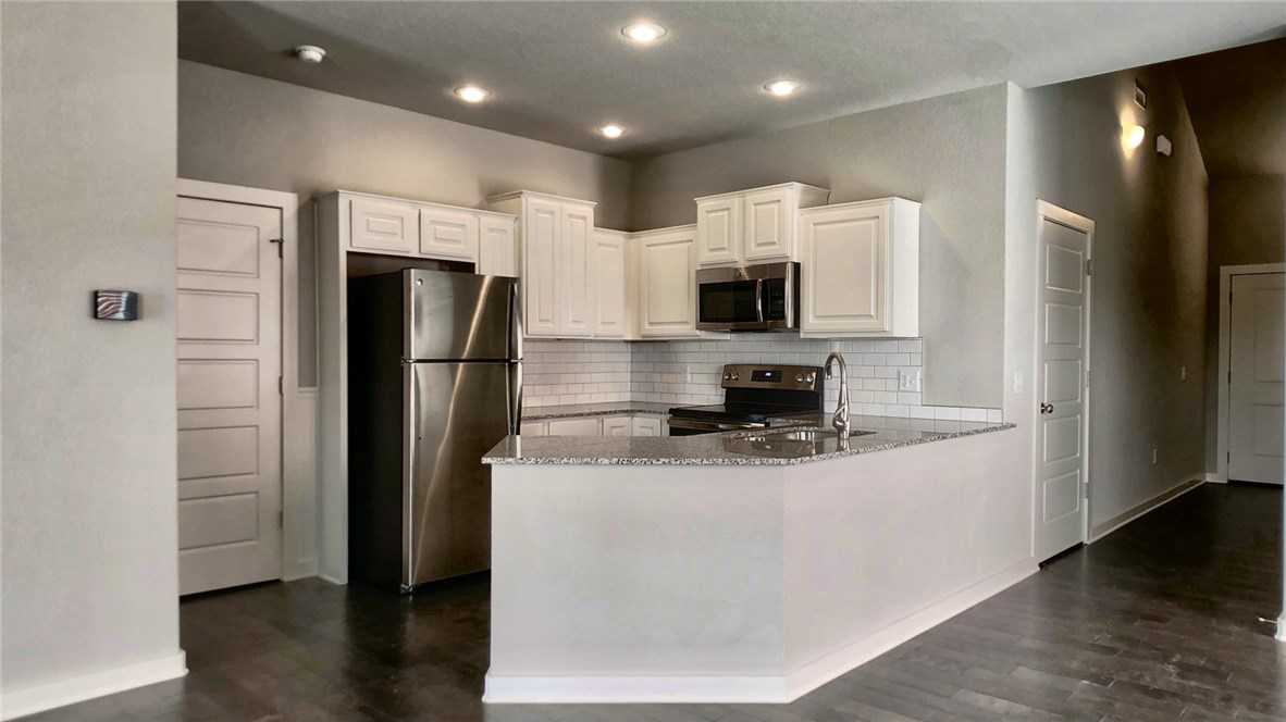 Links at Fayetteville Row Homes - Residential Lease