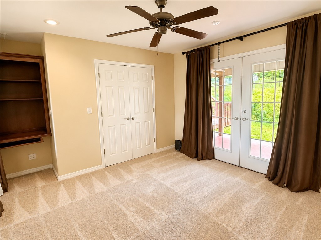 Clarksville 16923 - Residential