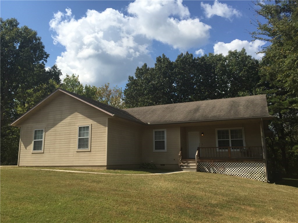 Lands End Sub Bvv - Residential Lease