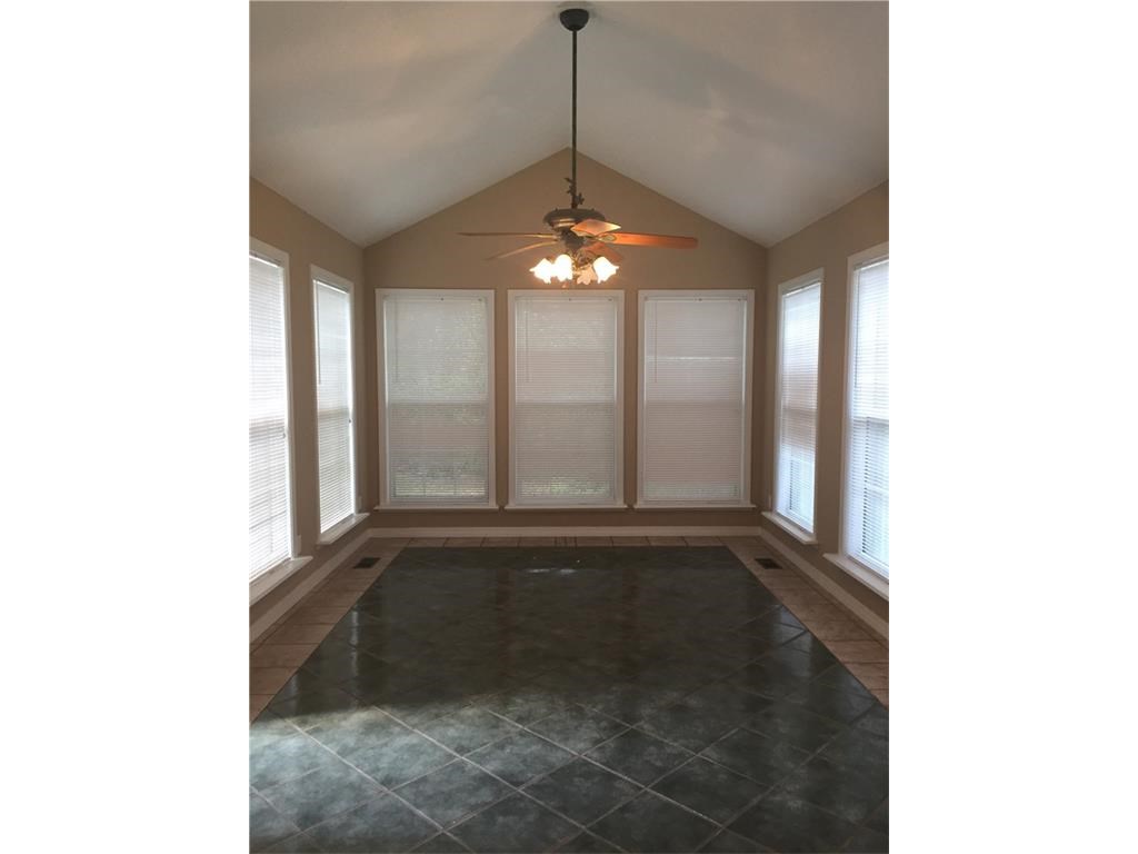 Lands End Sub Bvv - Residential Lease