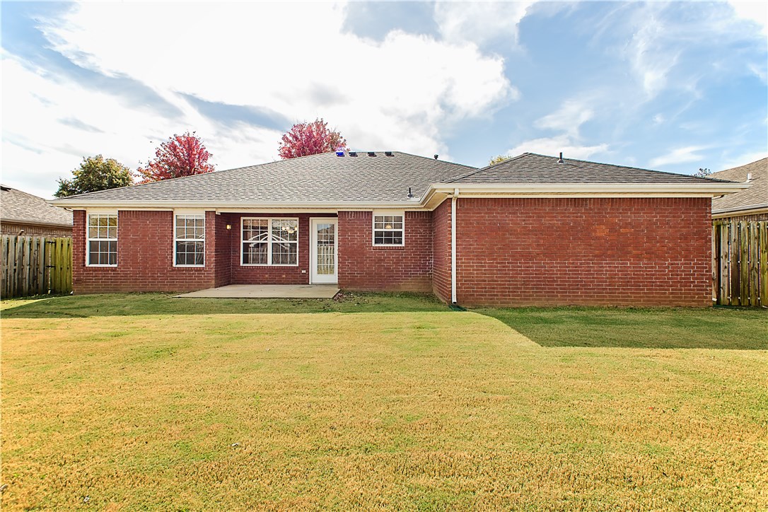 Carriage Square Sub Bentonville - Residential