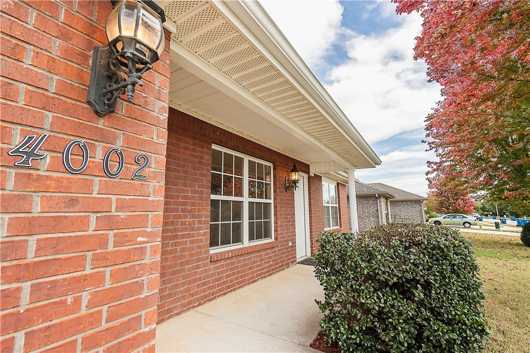 Carriage Square Sub Bentonville - Residential