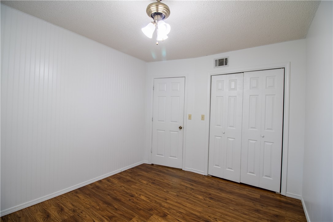 OUTLOTS C 32-10-23 - Residential
