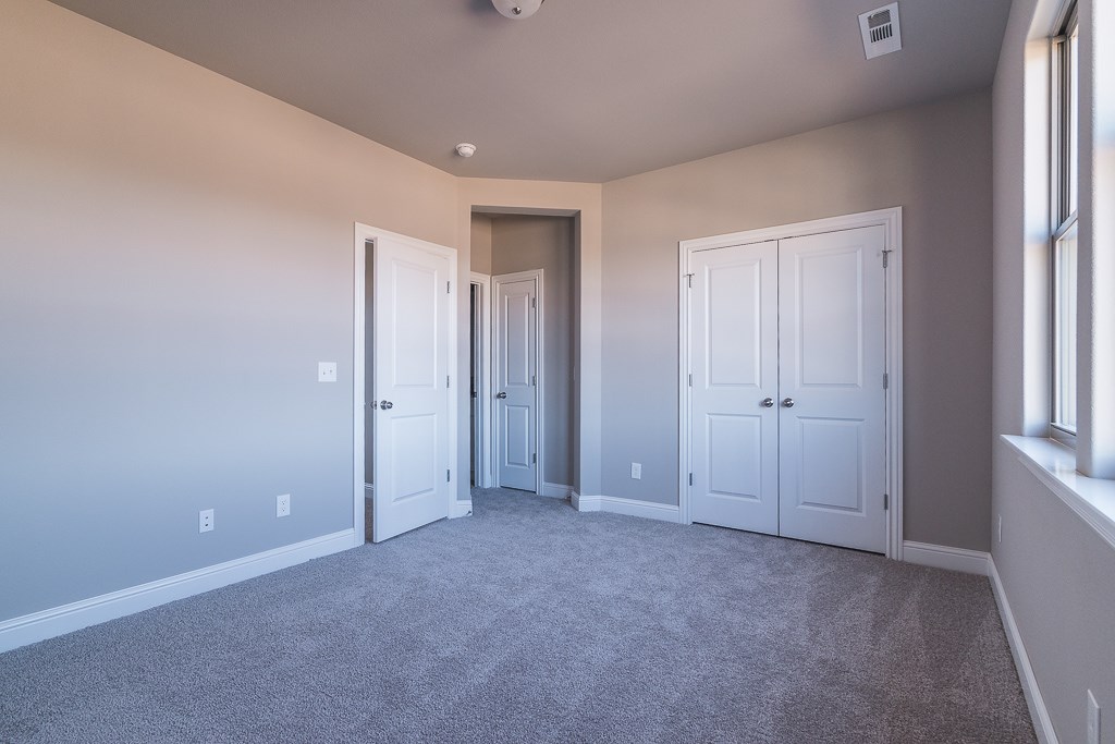 Creek Meadow - Residential