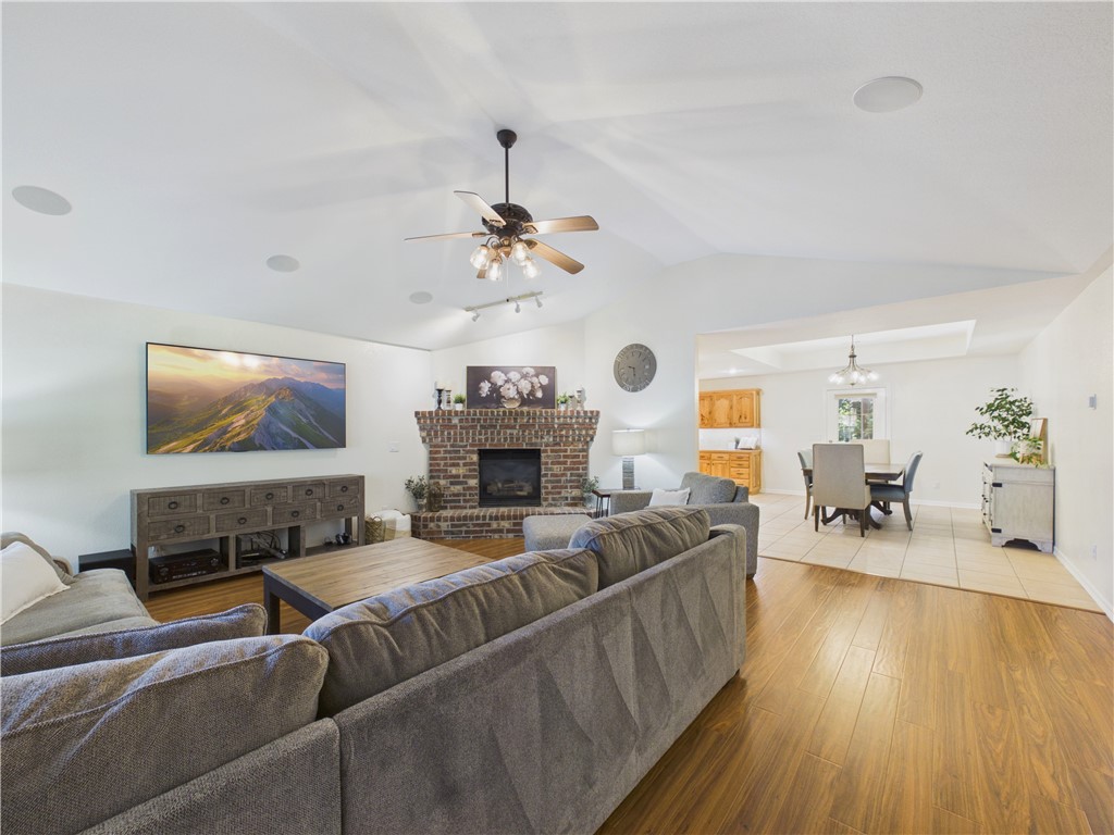 Cambridge Sub Bvv - Residential