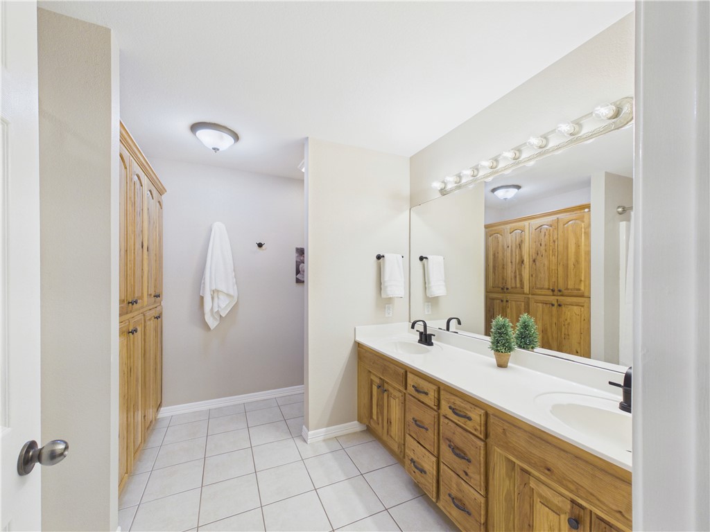 Cambridge Sub Bvv - Residential